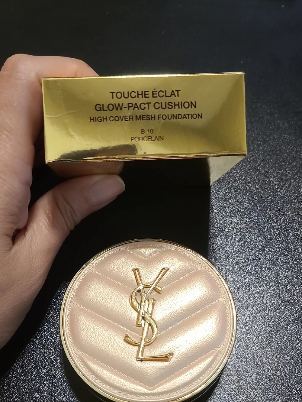 YSL Touche Éclat Glow-Pact Cushion Foundation in B10 Porcelain